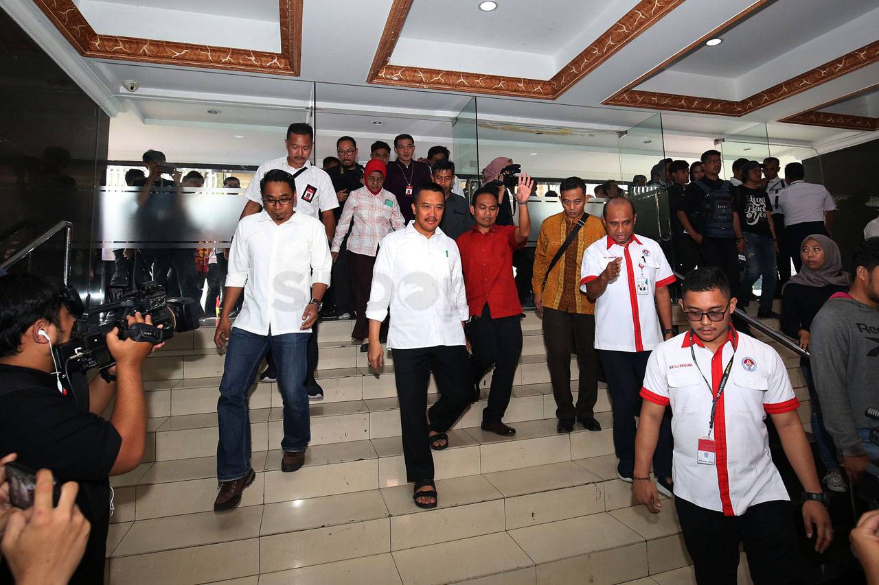 Imam Nahrawi Berpamitan...