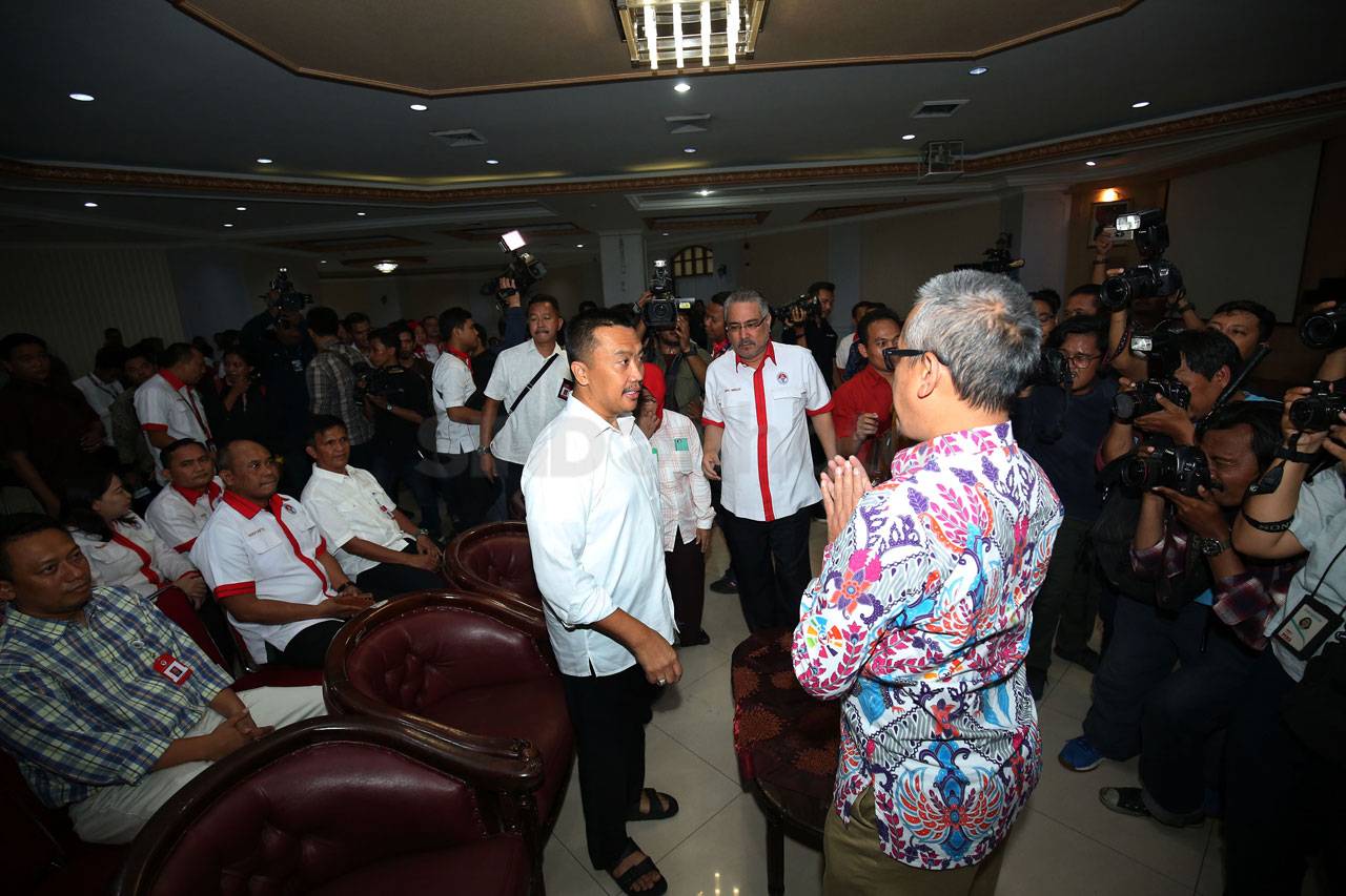 Imam Nahrawi Berpamitan...