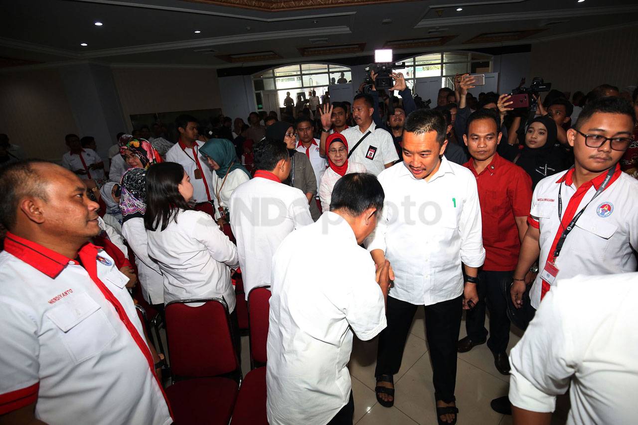 Imam Nahrawi Berpamitan...