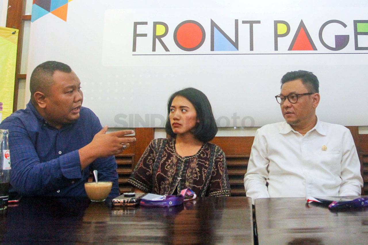 Diskusi Front Page:...