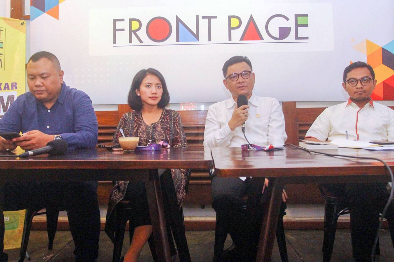 Diskusi Front Page:...