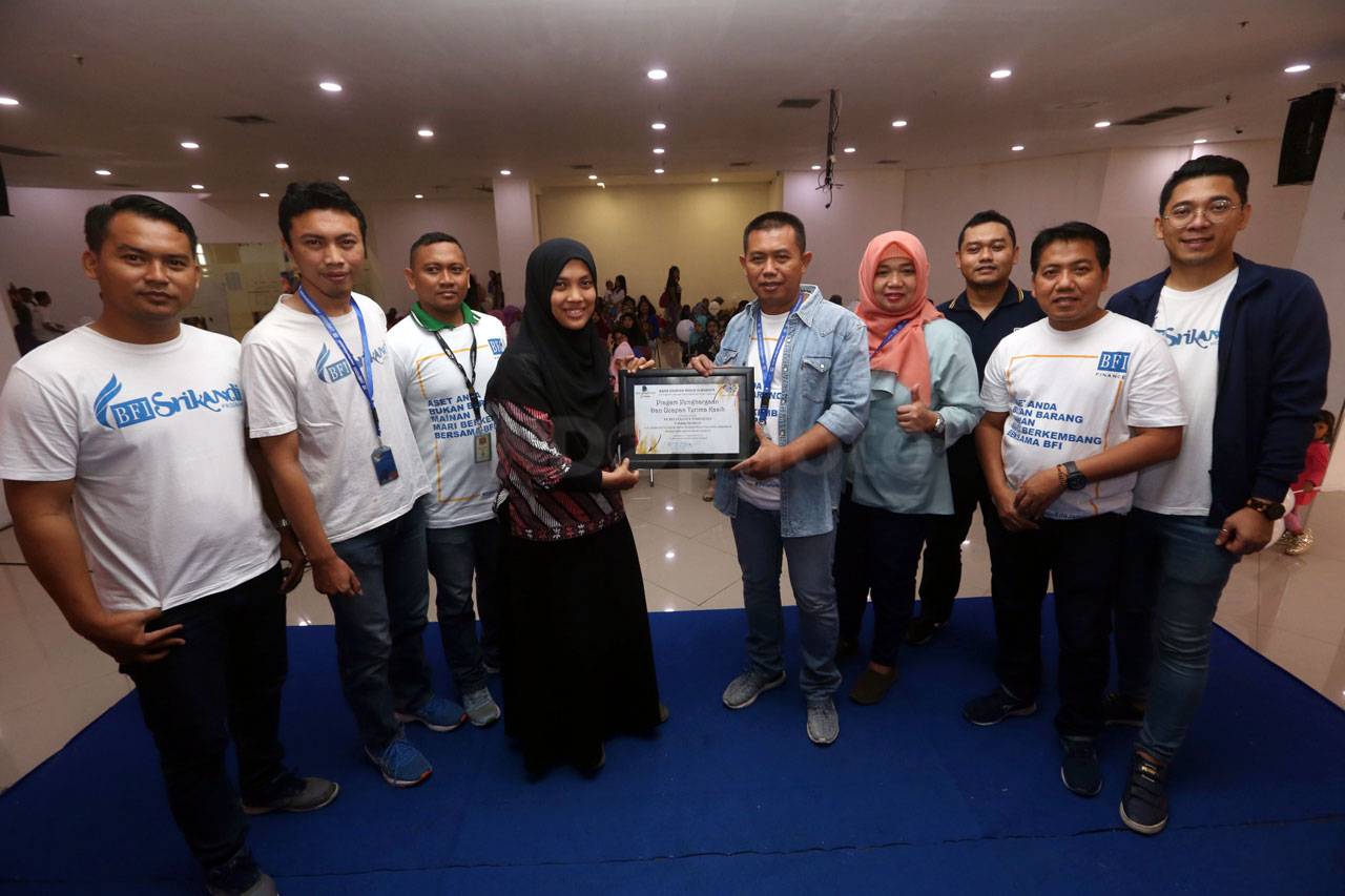 Ratusan Siswa TK Ikuti...