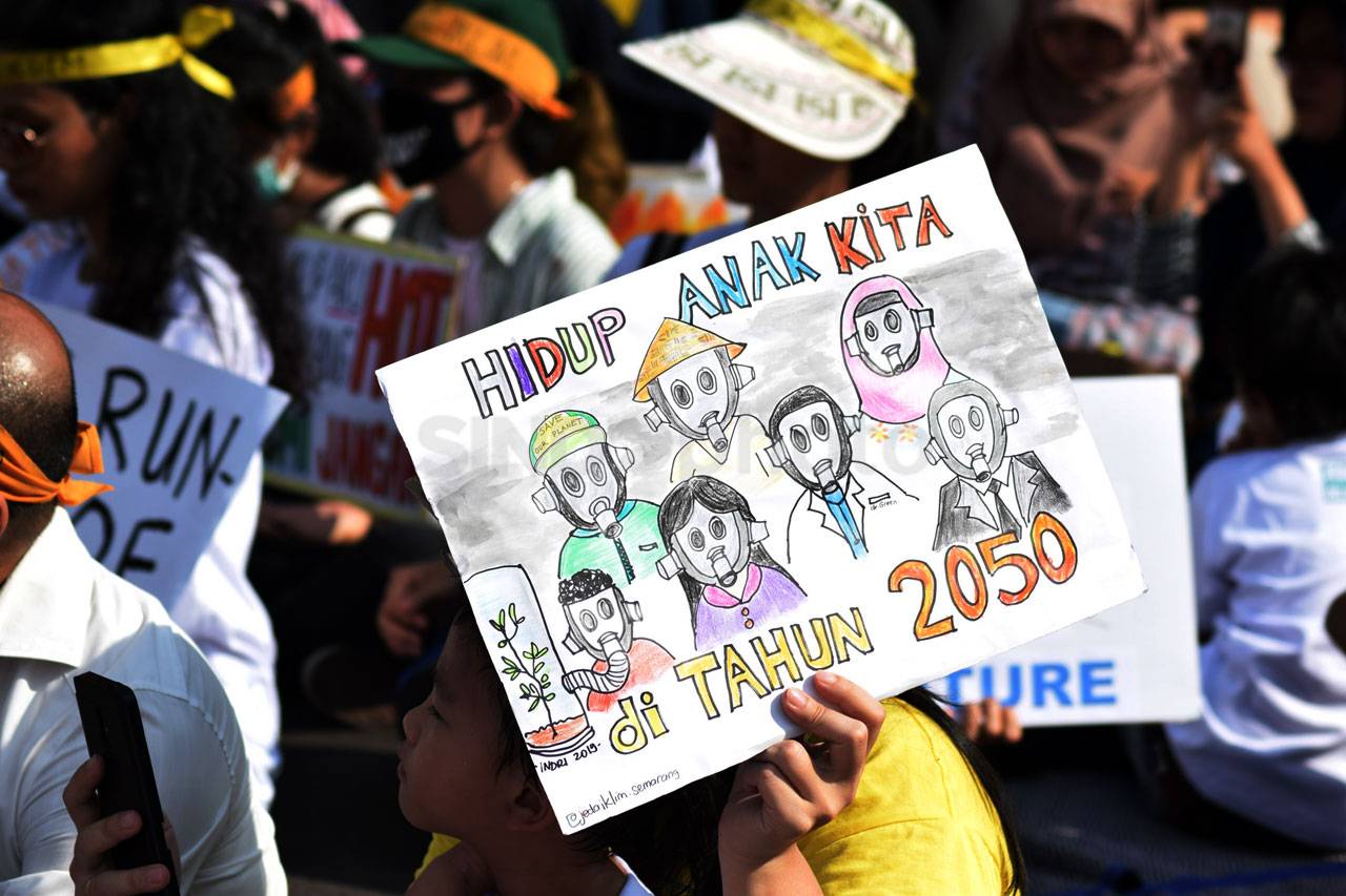 Ratusan Anak Gelar Aksi...