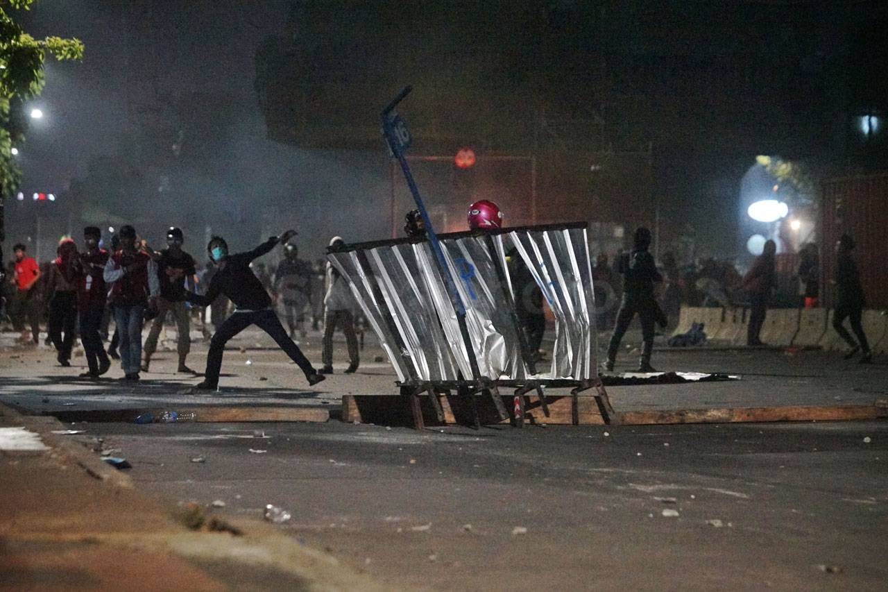 Demonstrasi di Makassar...