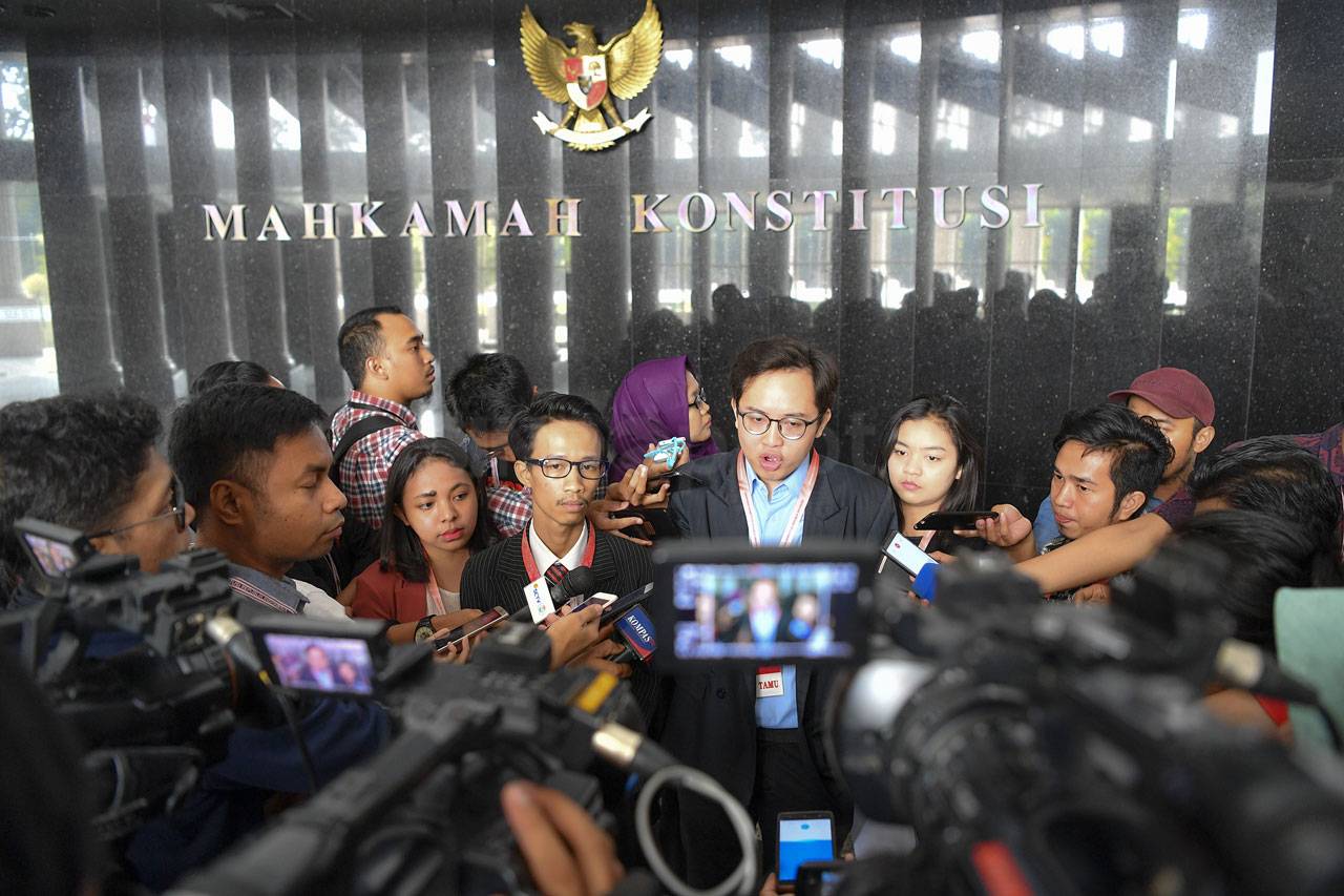MK Gelar Sidang Perdana...