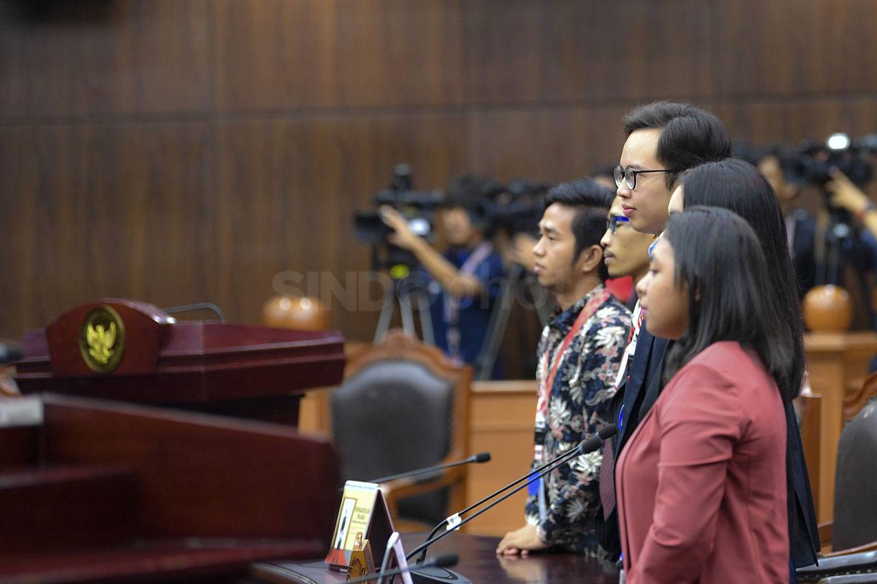 MK Gelar Sidang Perdana...