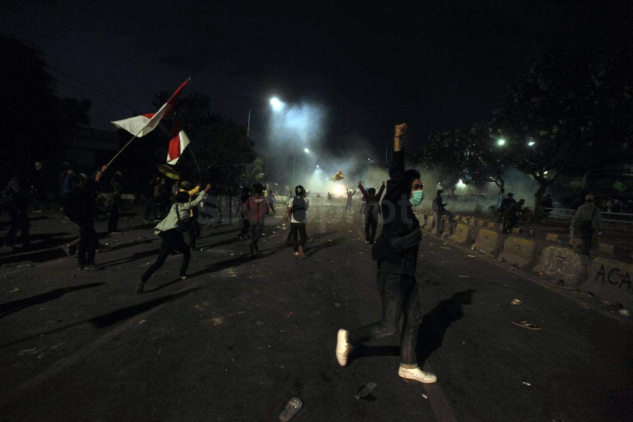 Mahasiswa dan Pelajar...