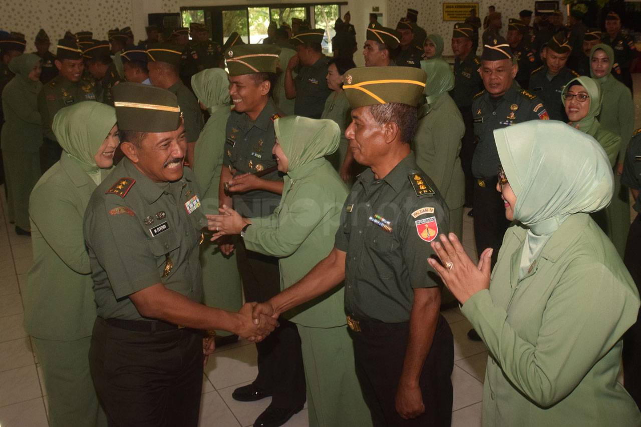 112 Perwira Menengah...