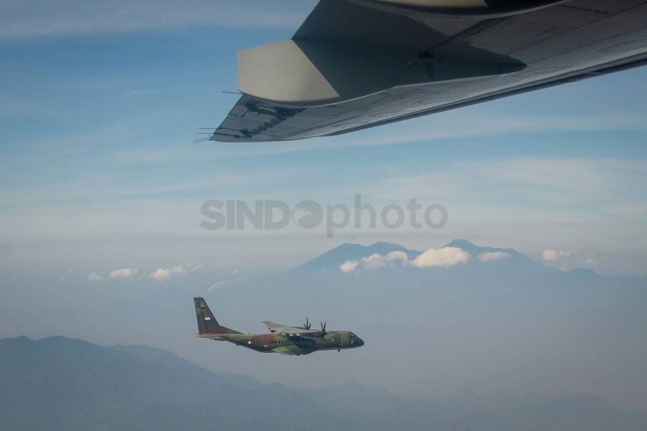 4 Pesawat CN 295 TNI...