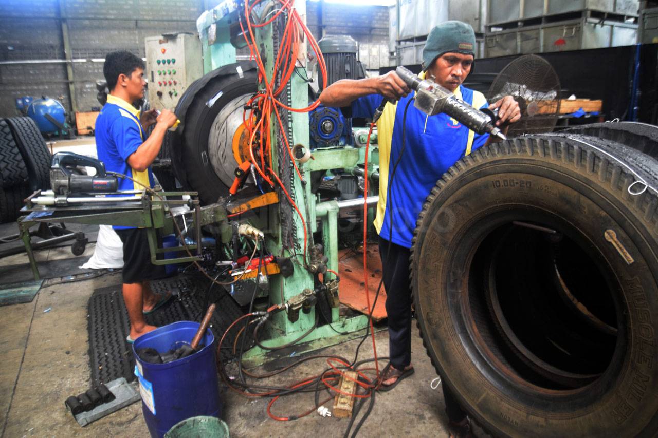 Pasokan Gas Bumi Sektor...