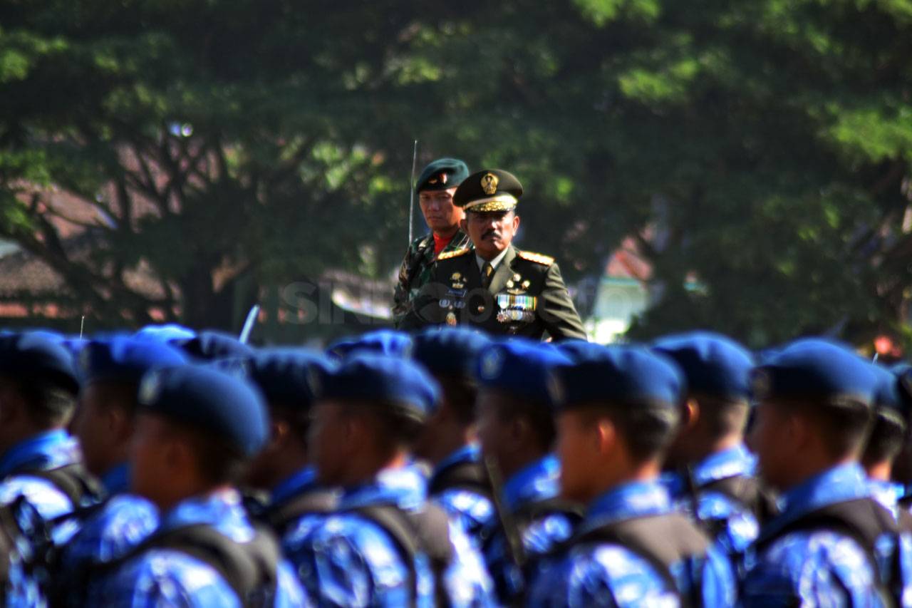 Perayaan HUT Ke-74 TNI...