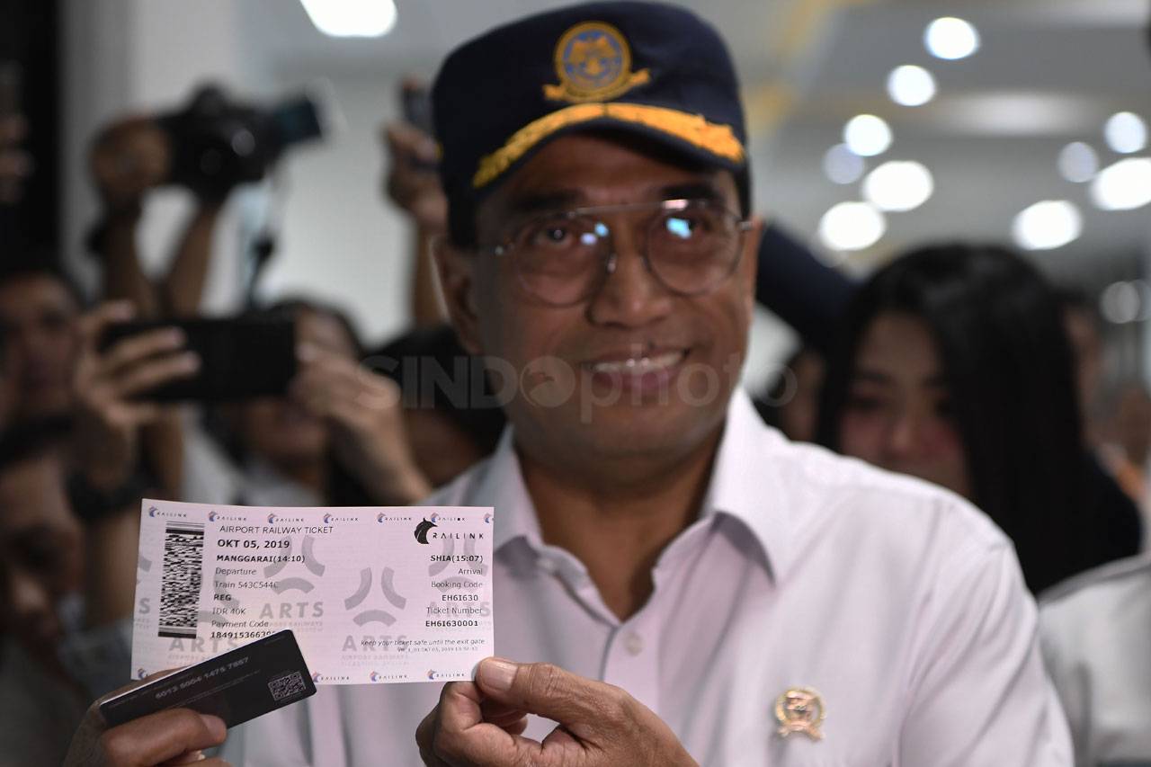 KA Bandara dari Stasiun...