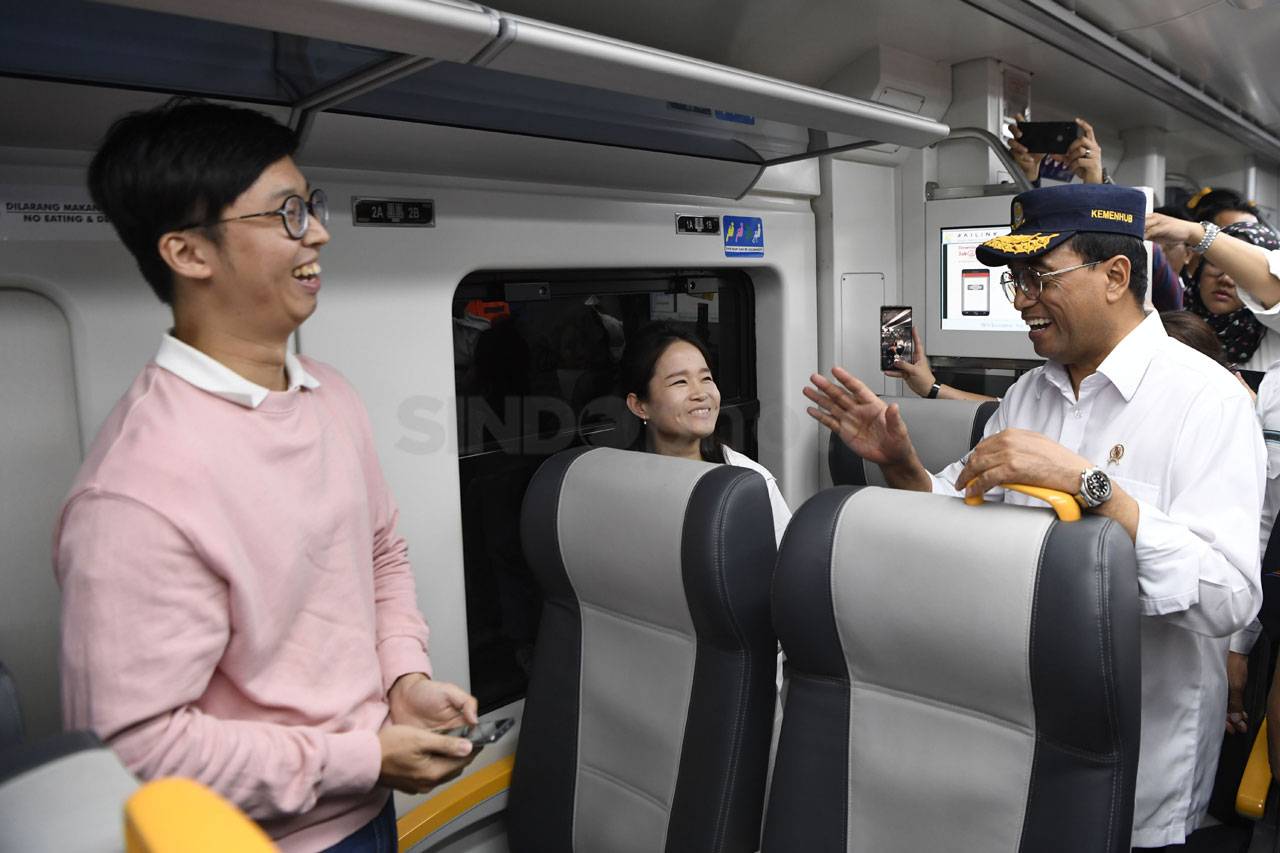 KA Bandara dari Stasiun...