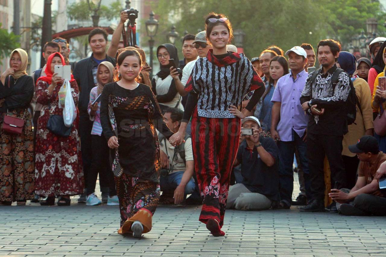 Batik On The Street...