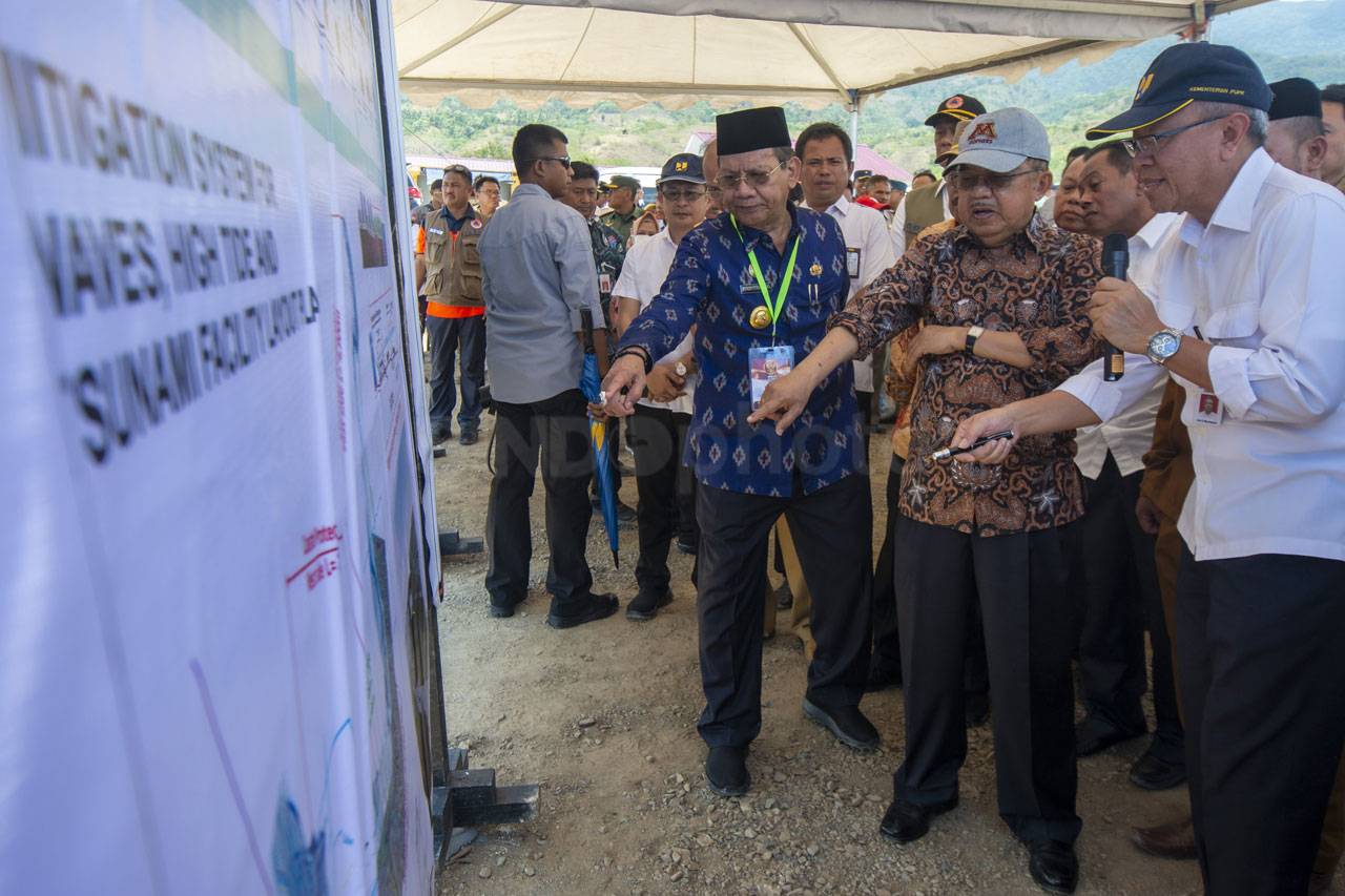 Wapres Jusuf Kalla Tinjau...