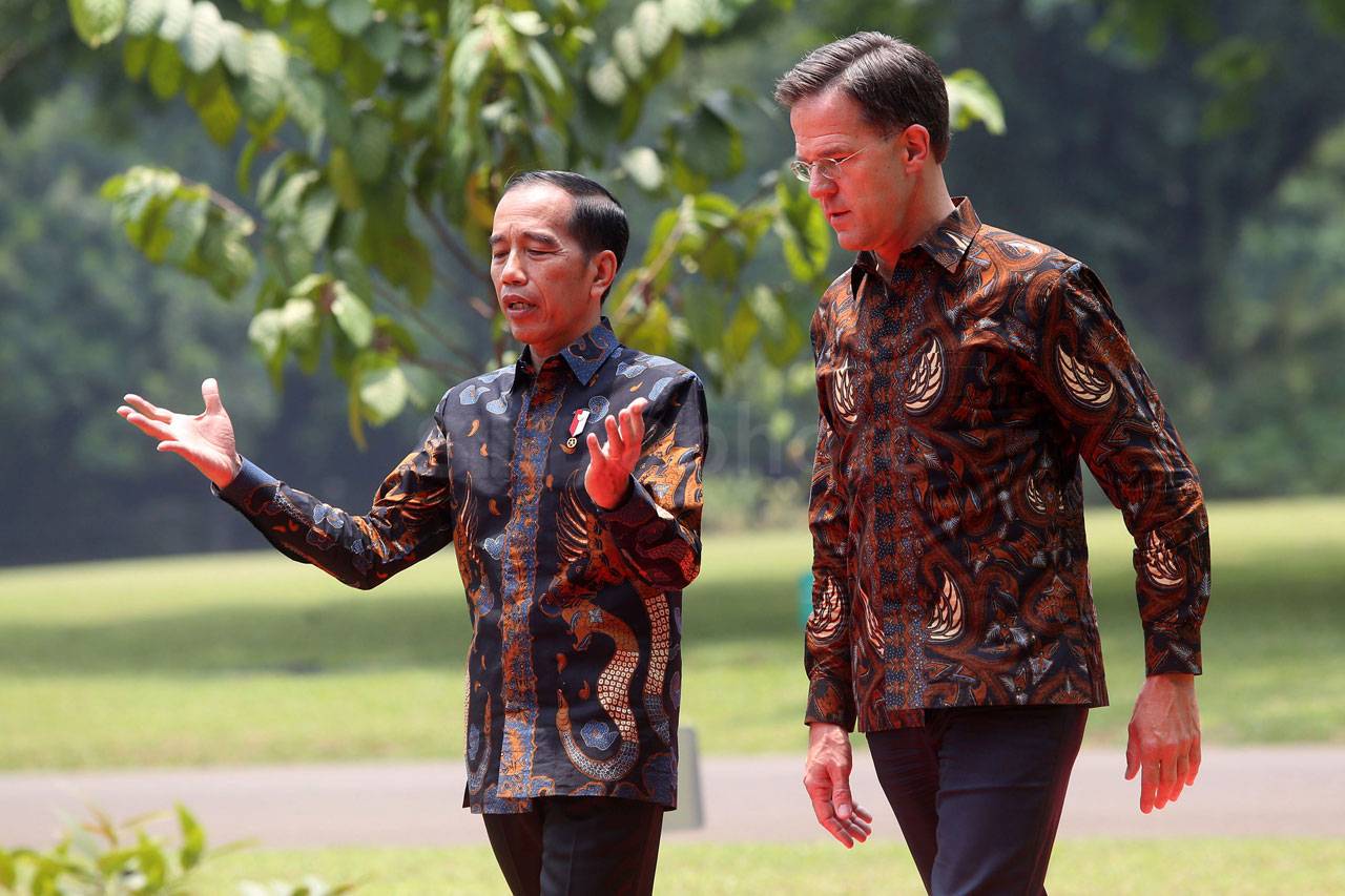 Presiden Jokowi Terima...