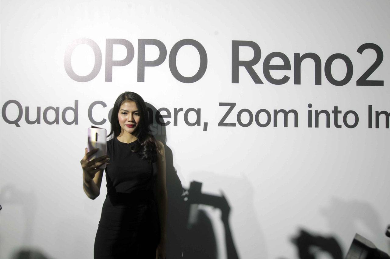Oppo Resmi Luncurkan...