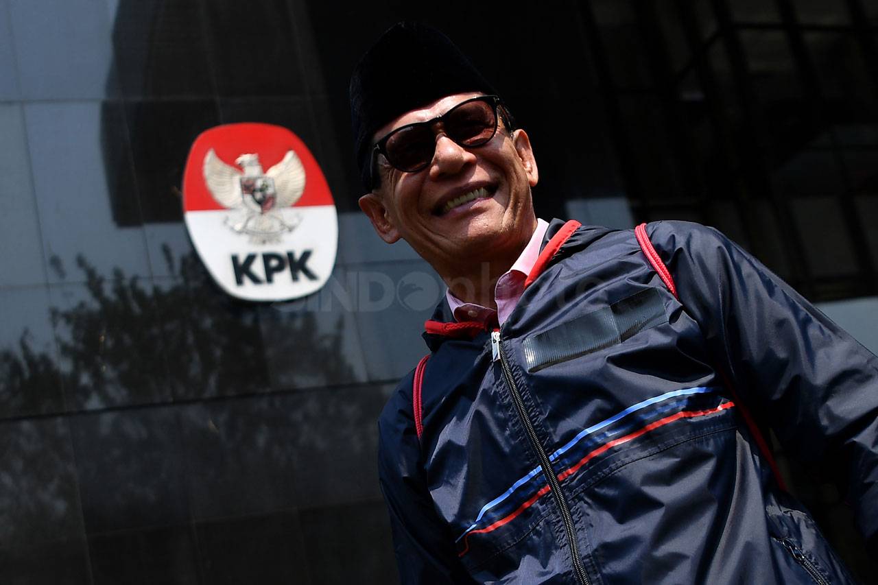 KPK Lanjutkan Pemeriksaan...