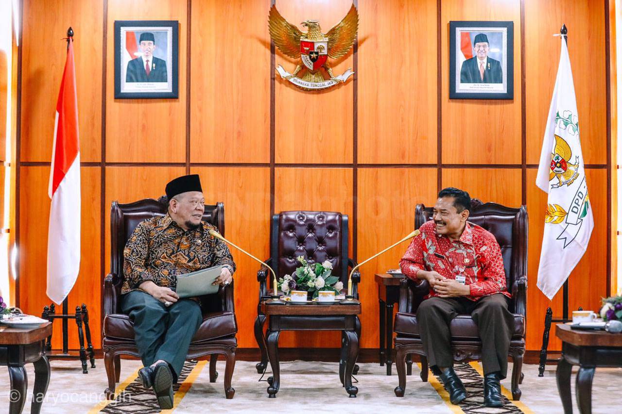 Ketua DPD Terima Forum...