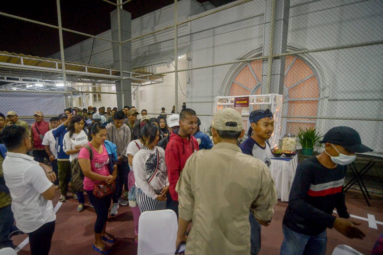 Pengungsi Kerusuhan...