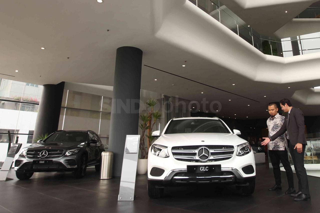 Mercedes-Benz Distribution...