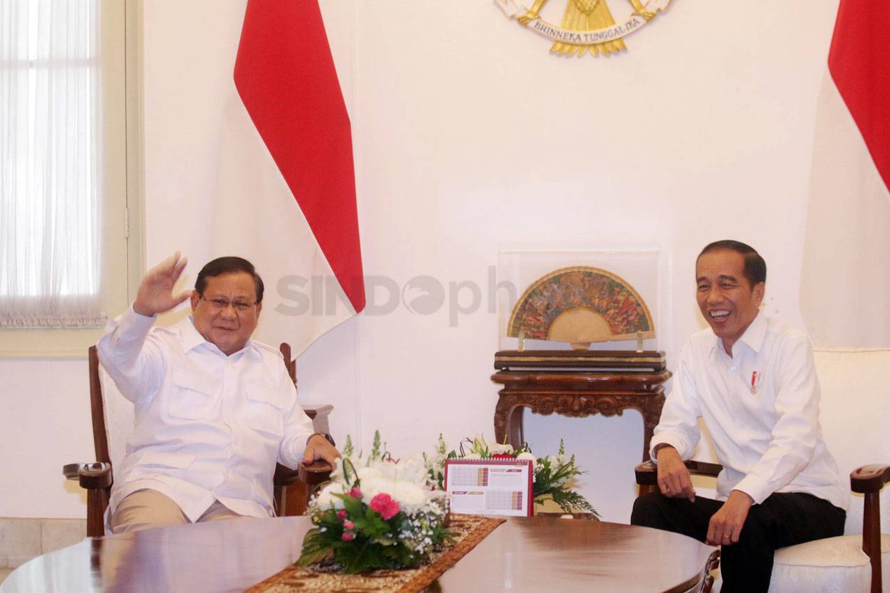Presiden Jokowi Bertemu...