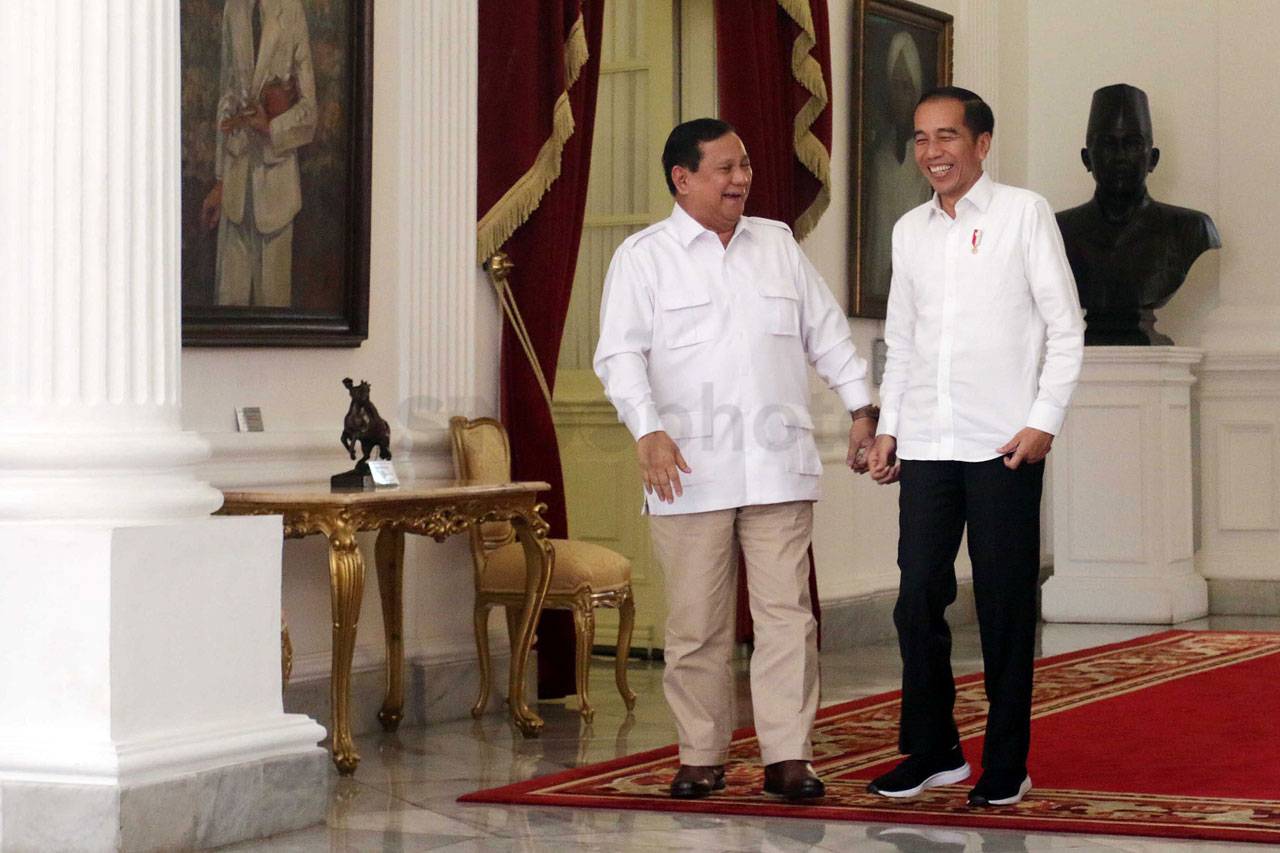 Presiden Jokowi Bertemu...
