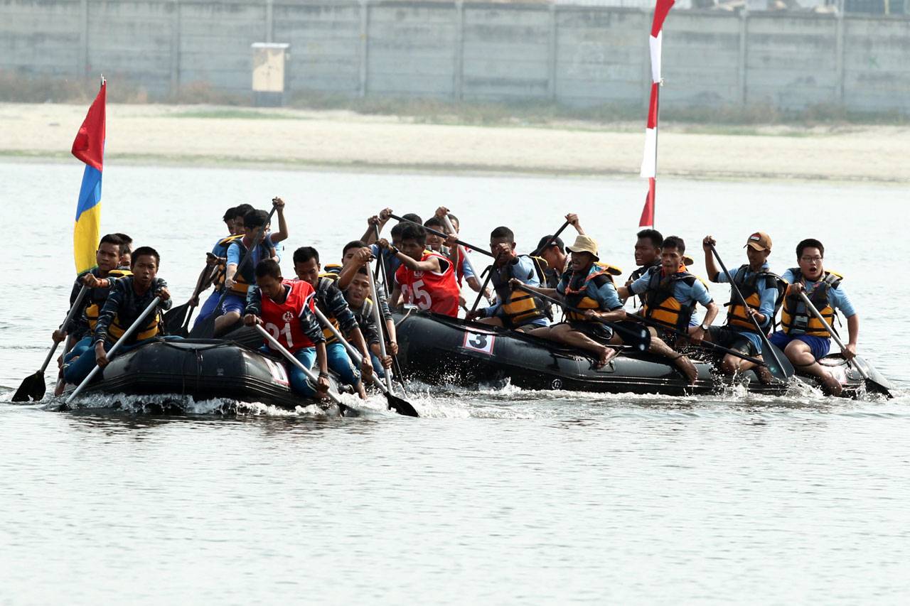 TNI AL Gelar Kompetisi...