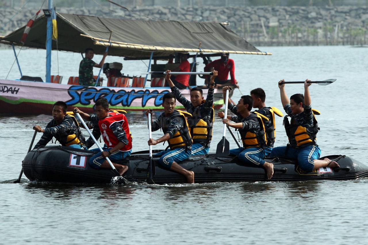 TNI AL Gelar Kompetisi...