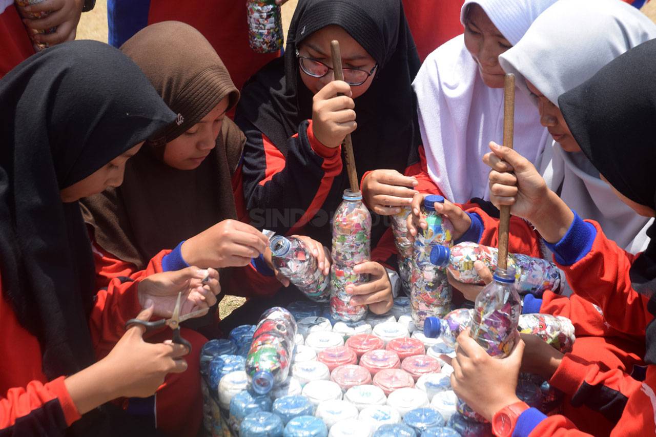 1.083 Siswa SMAN 1 Sukorejo...