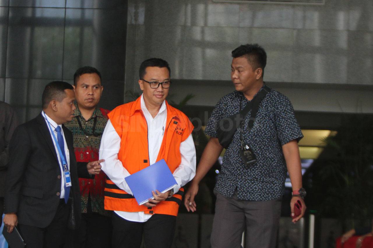 KPK Periksa Imam Nahrawi...