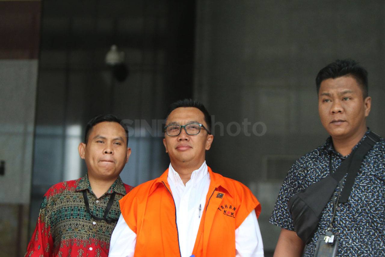 KPK Periksa Imam Nahrawi...