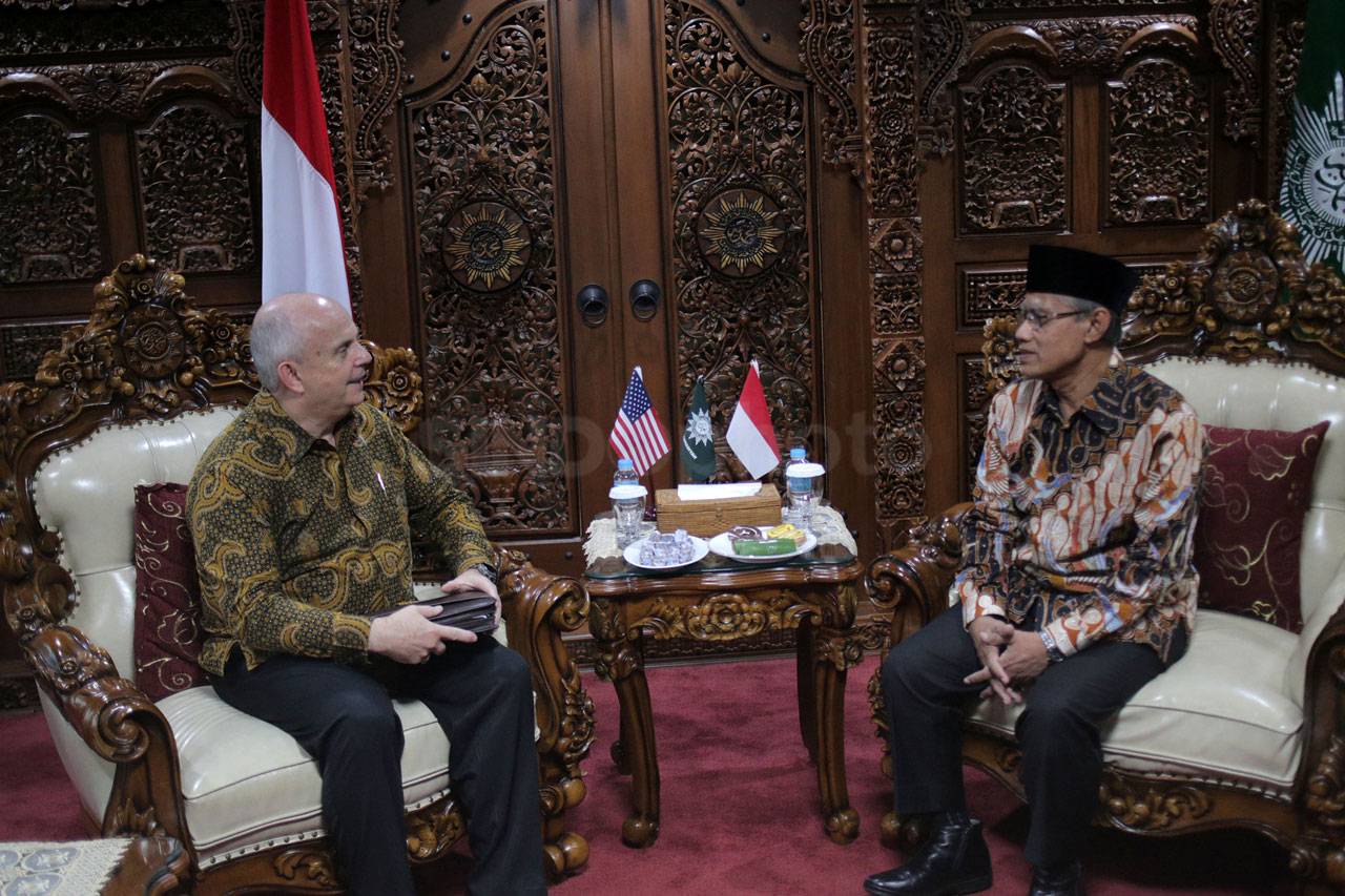 Haedar Nashir Terima...