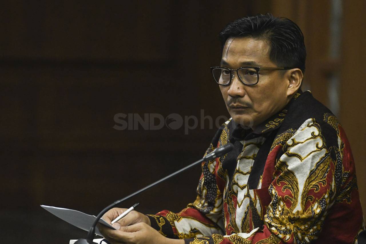 Eks Anggota DPR Bowo...