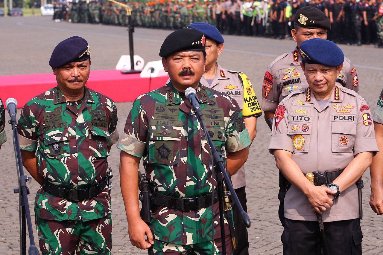 Polri-TNI Gelar Apel...