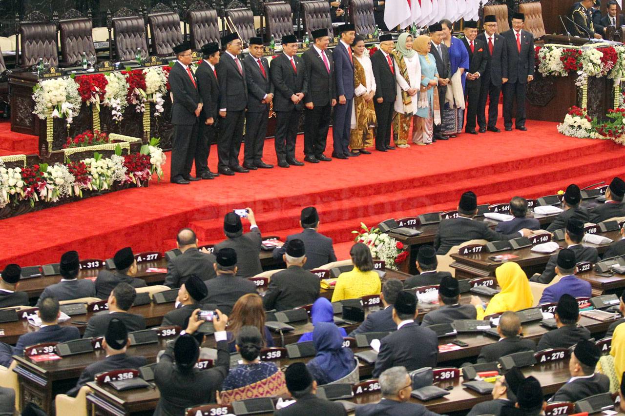 Jokowi Dilantik Sebagai...