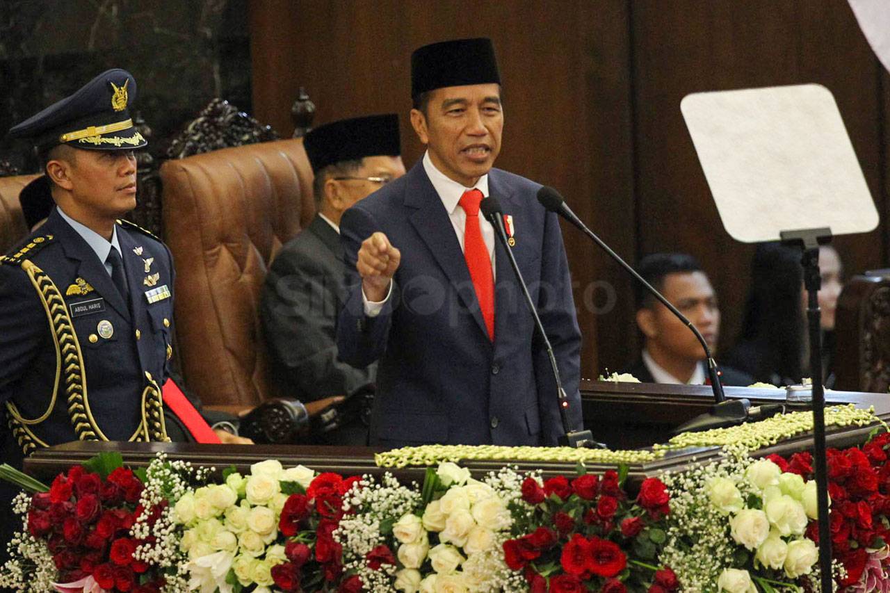 Jokowi Dilantik Sebagai...