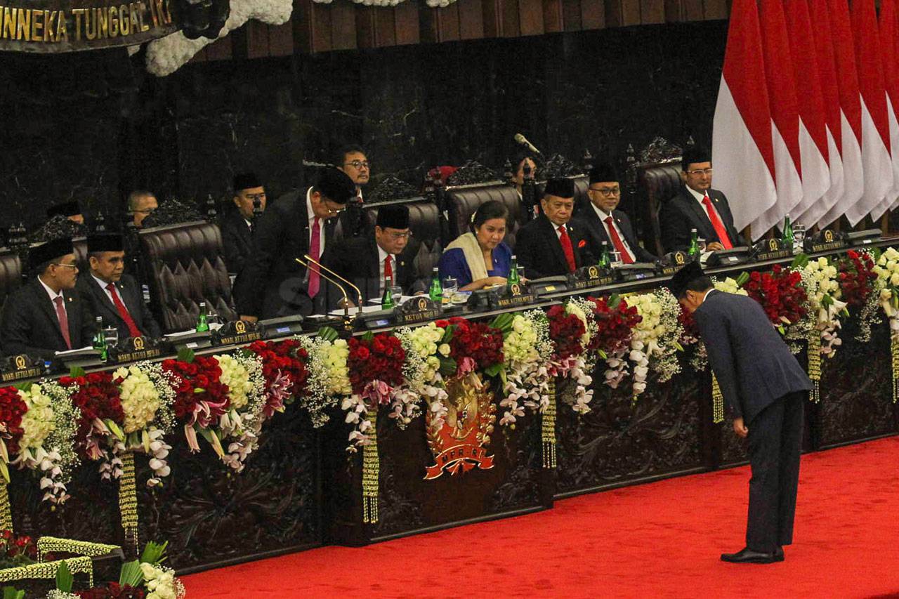 Jokowi Dilantik Sebagai...