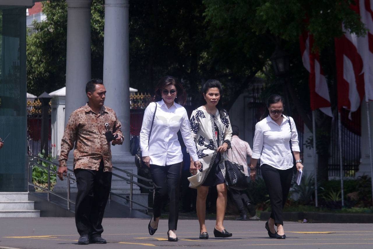 Bupati Minahasa Selatan...