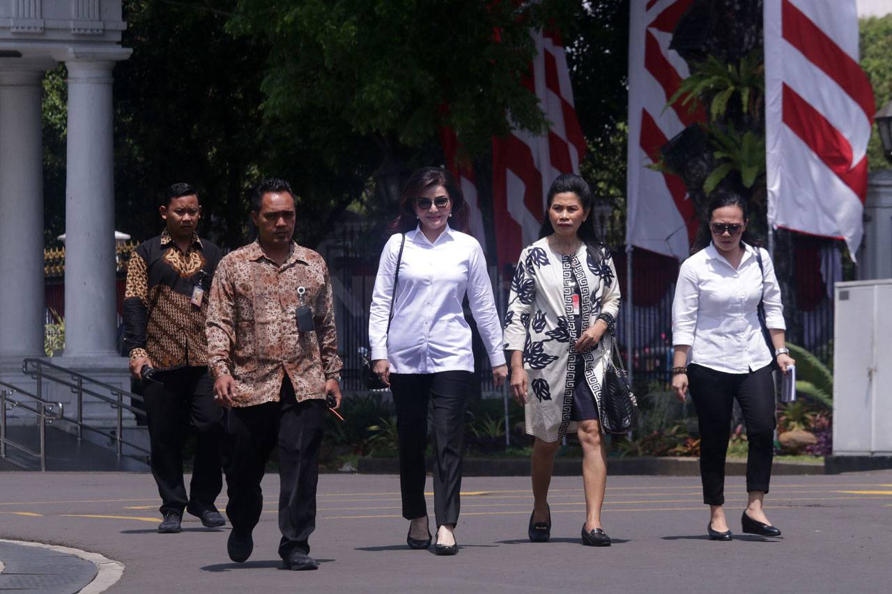 Bupati Minahasa Selatan...