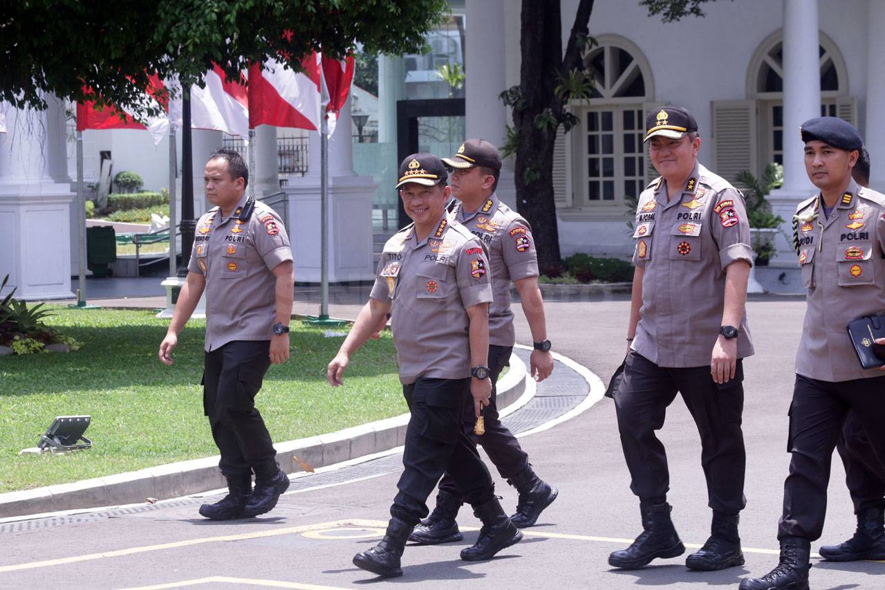 Presiden Jokowi Panggil...