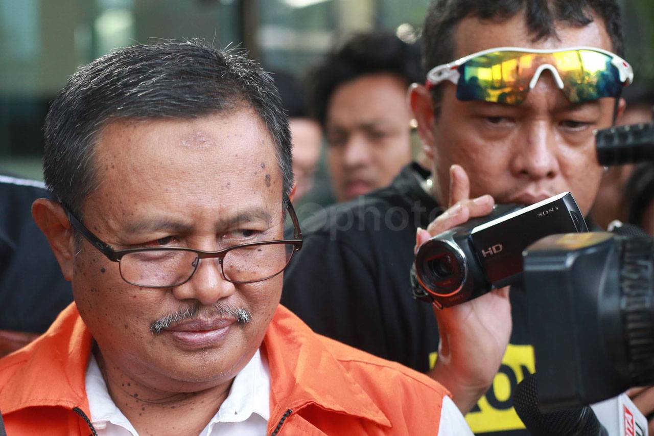 KPK Lanjutkan Pemeriksaan...