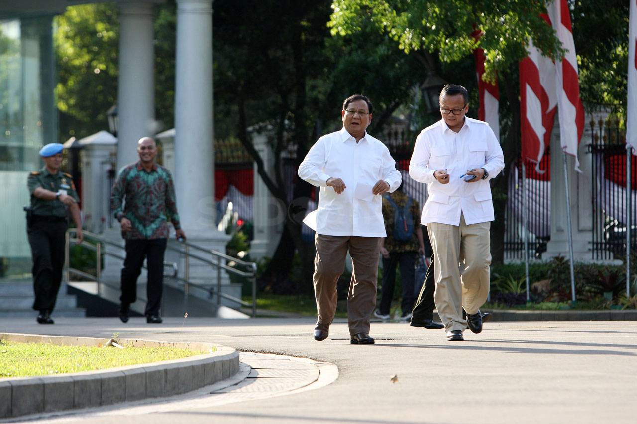Dipanggil ke Istana,...