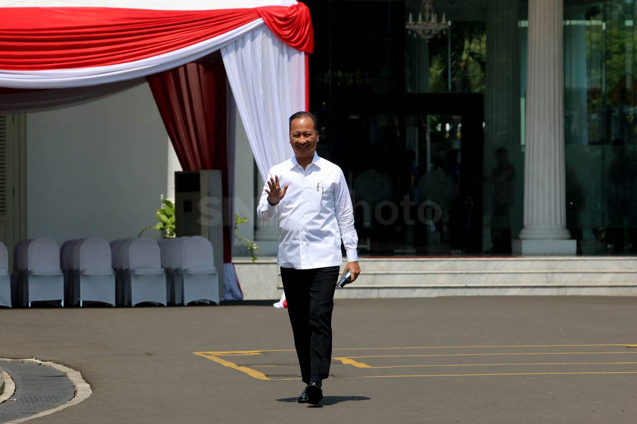 Dipanggil Presiden,...