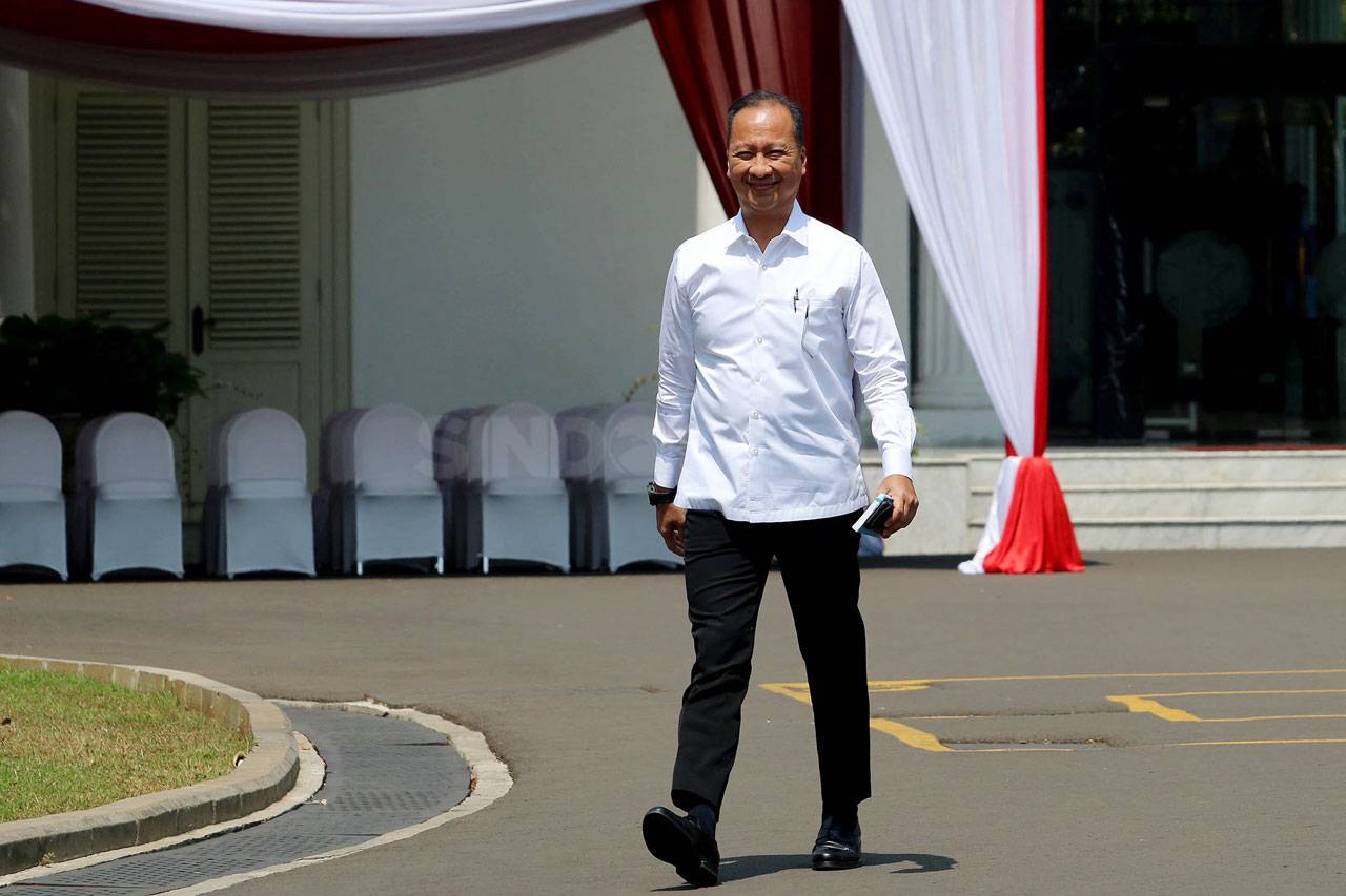 Dipanggil Presiden,...