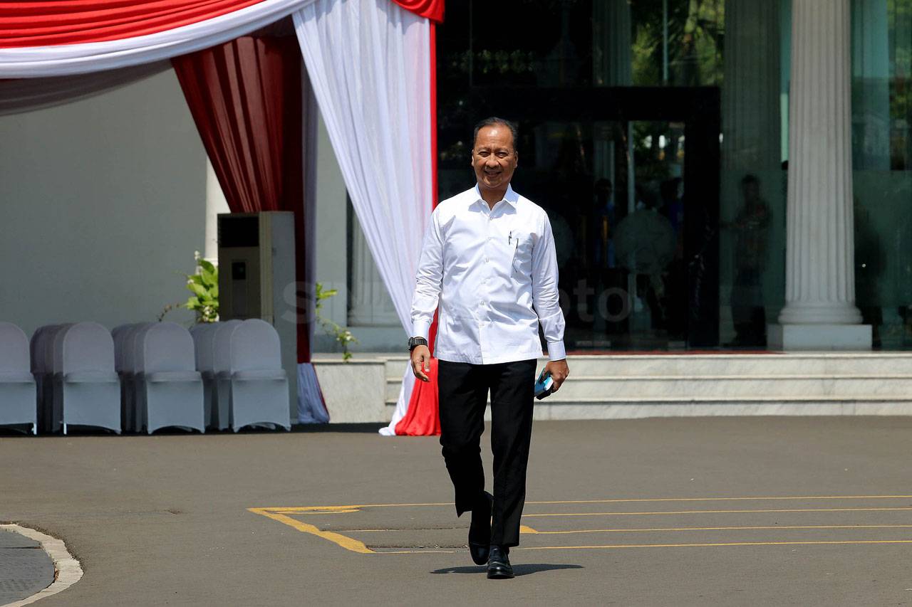 Dipanggil Presiden,...