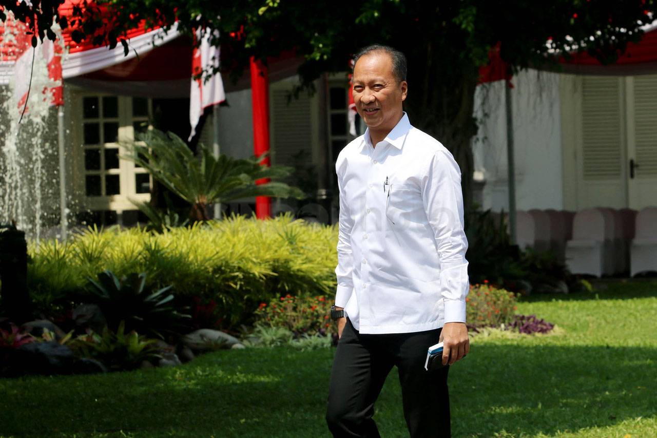Dipanggil Presiden,...