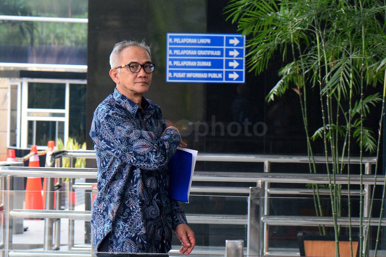 KPK Periksa Sekjen Kemendag...