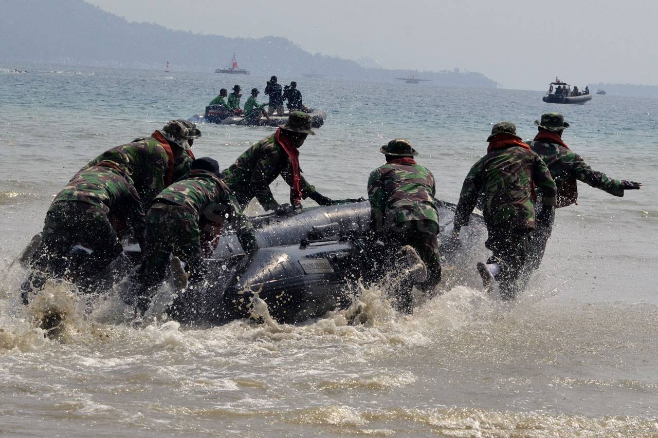 1.567 Prajurit Marinir...