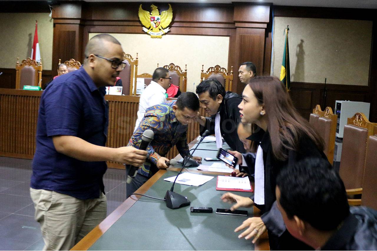 Tiga Tersangka Kasus...